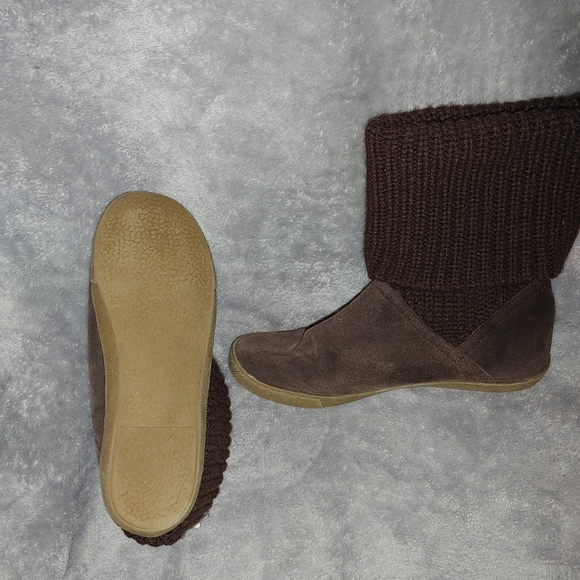 Brown Aldo Boots with Knitted tops, Size 10 - Picture 2 of 3